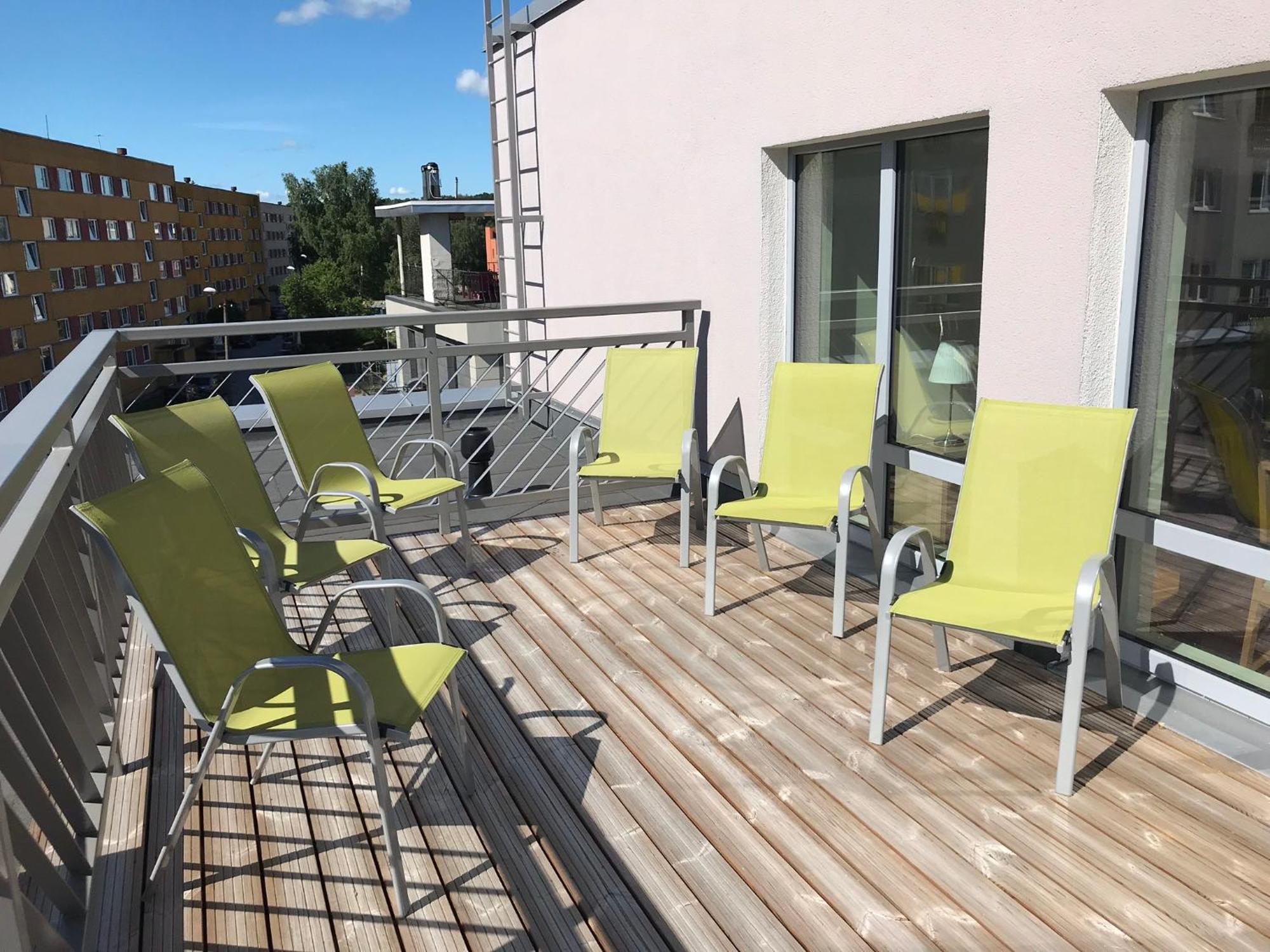 Raatuse 85 Deluxe Apartments Тарту Екстер'єр фото